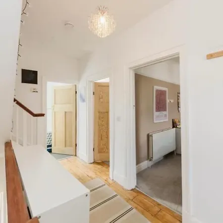 The Cranbrook - Stylish - 8 Guests Ferienhaus Bristol